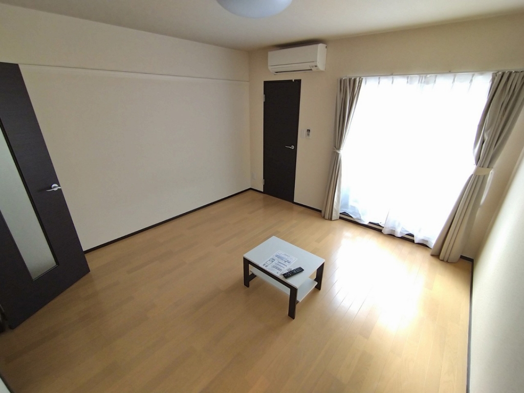 クレイノサニープレイス宮前平 リビング