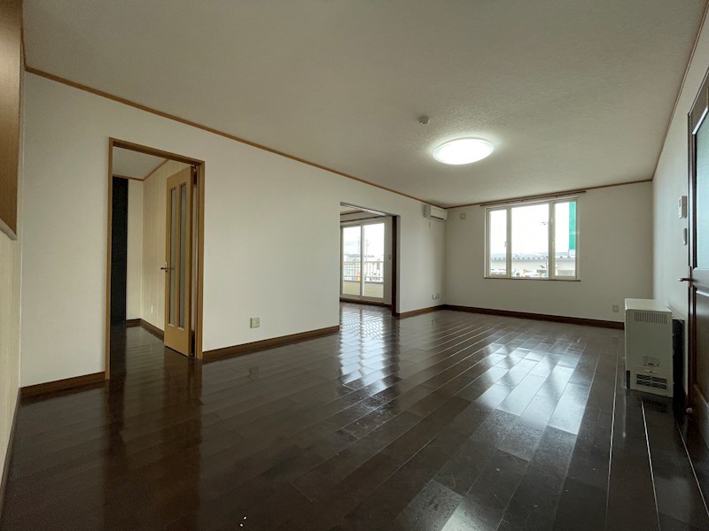 バップバーレンＮ館 その他