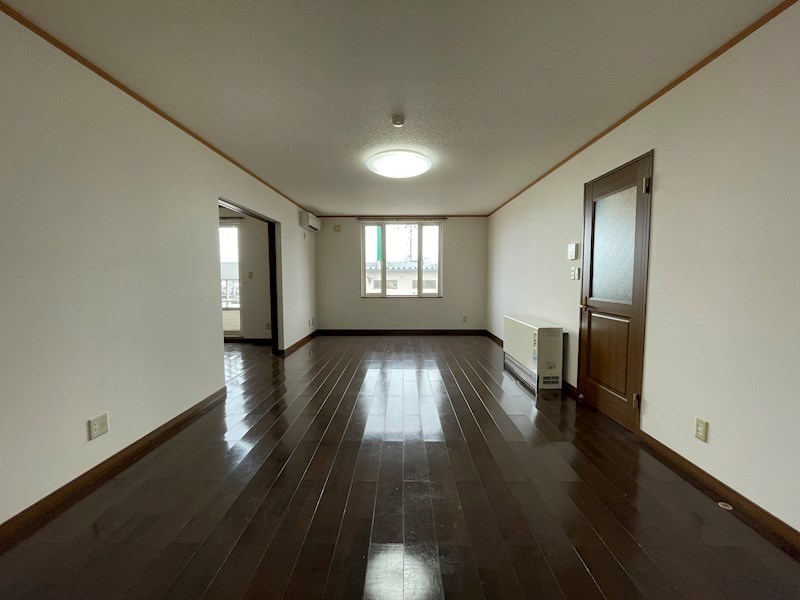 バップバーレンＮ館 その他