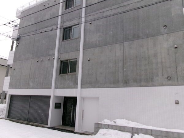ヴォーネン幌西 外観