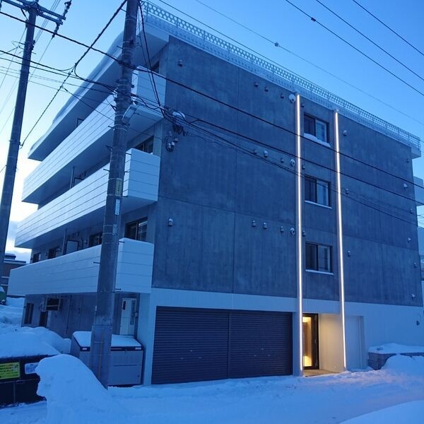ヴォーネン幌西 外観