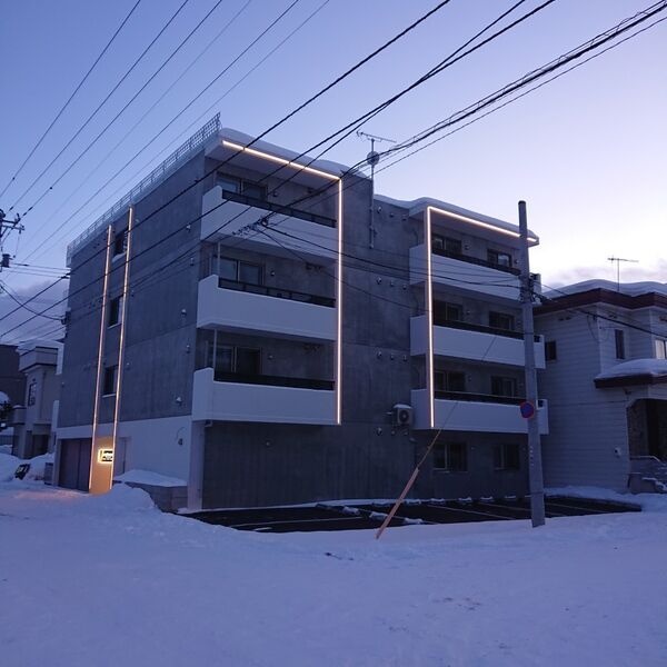 ヴォーネン幌西 外観