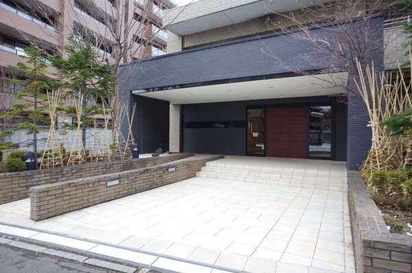 【分譲賃貸】パークホームズ真駒内泉町 エントランス