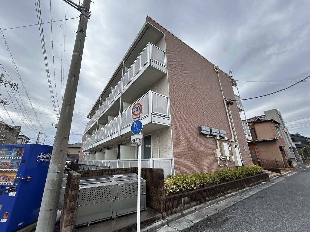 レオパレスＫＡＥＤＥ 外観