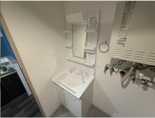 BRIGHTON COURT N20 洗面所