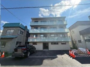 BRIGHTON COURT N20 駐車場