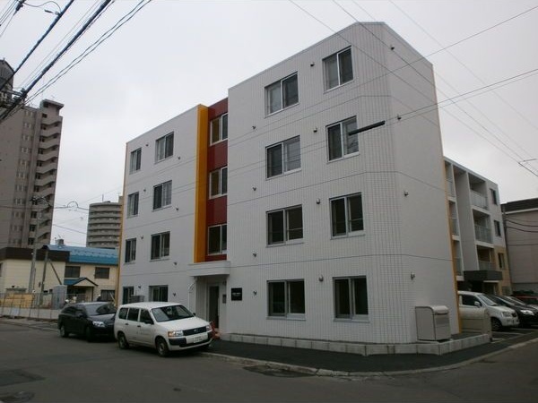 キューブ二十四軒4・4 外観