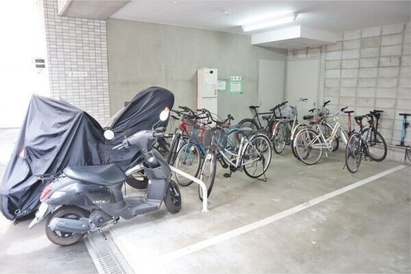 サンライトシティ豊平 駐車場