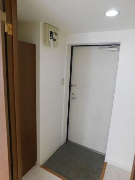 ブランノワール東区役所 玄関