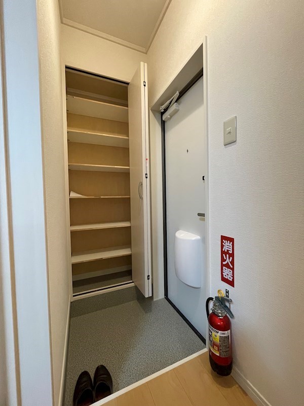 KRM 玄関