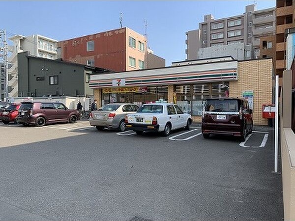 イルセントラレ南12条 駐車場