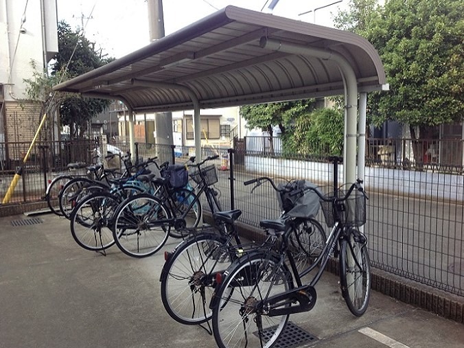 和 駐車場