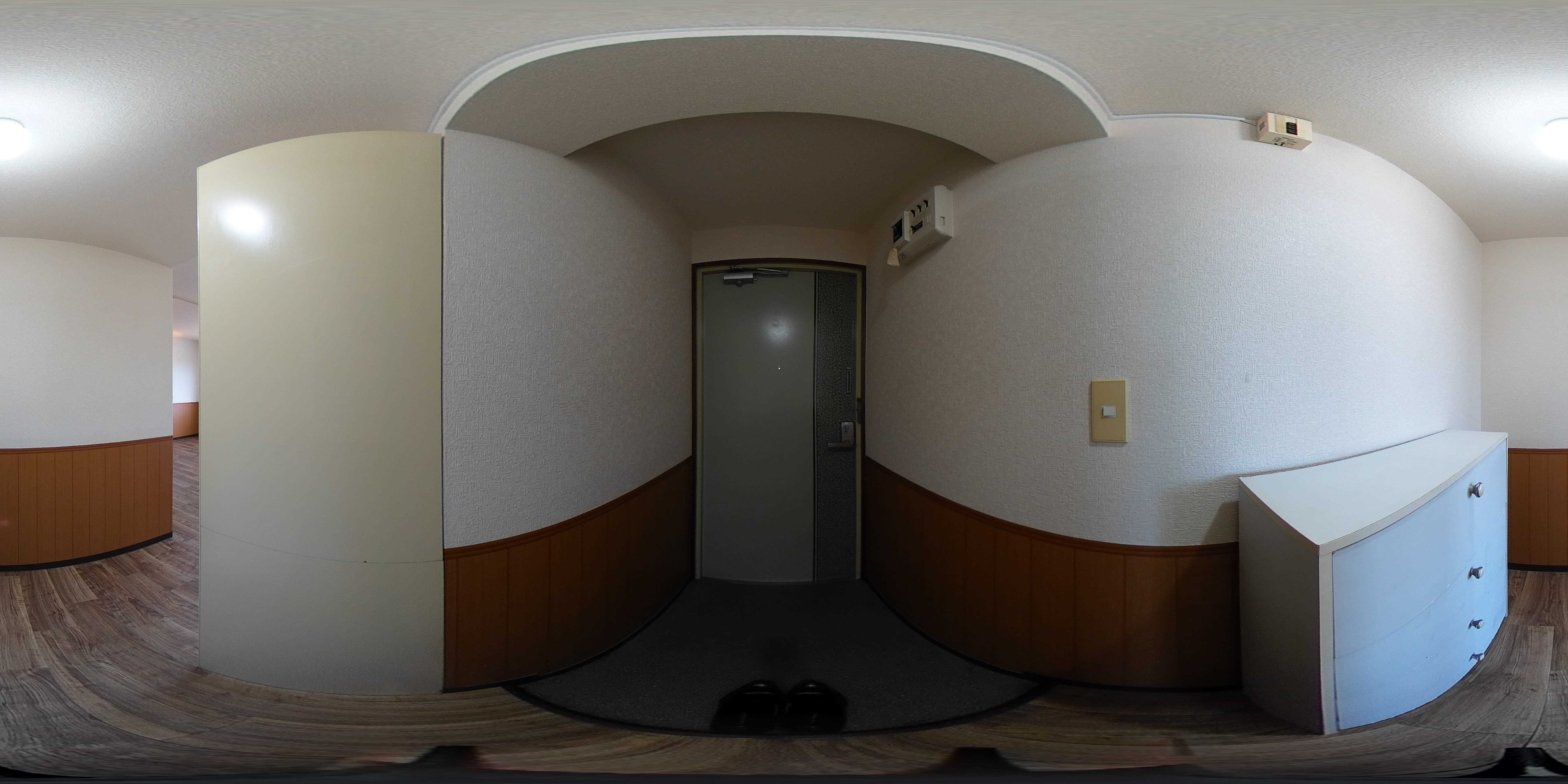 Y's one 玄関
