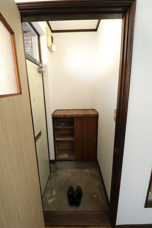 親和ハイツ 玄関