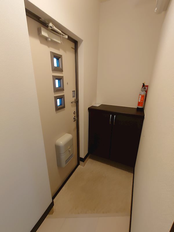 クレアトール 玄関
