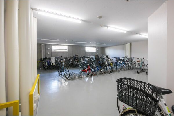 プレミスト札幌ターミナルタワー 駐車場