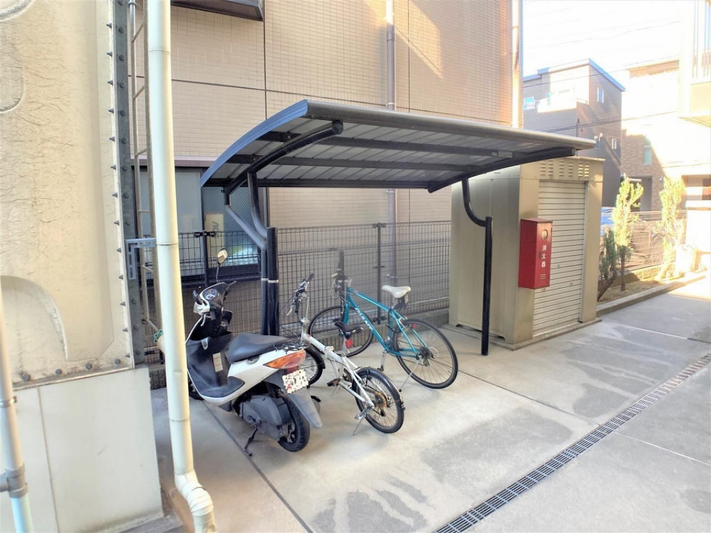 レオパレスＫＯＩＷＡＩ その他