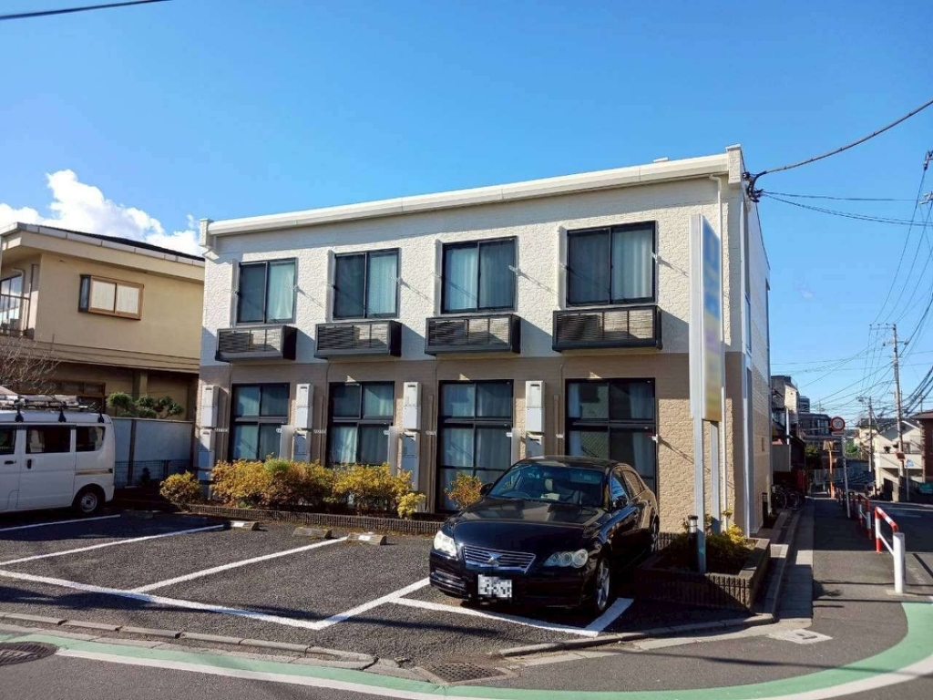 レオパレスすおう 外観
