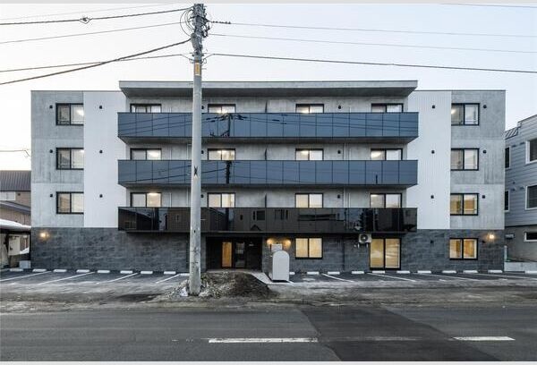 Wistaria福住 駐車場