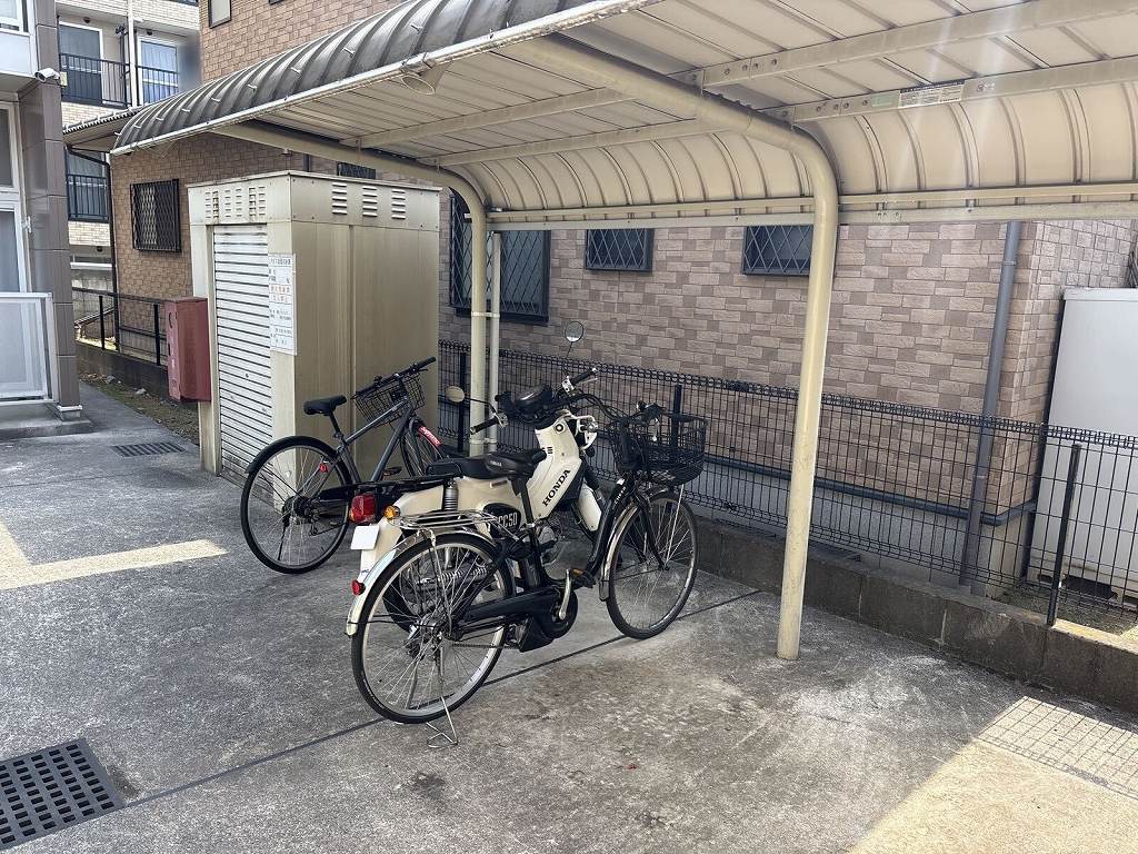 レオパレス光 その他