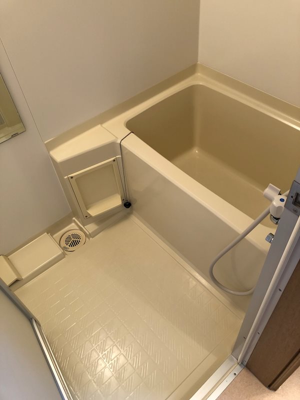 サンセミヨンＢ 風呂画像