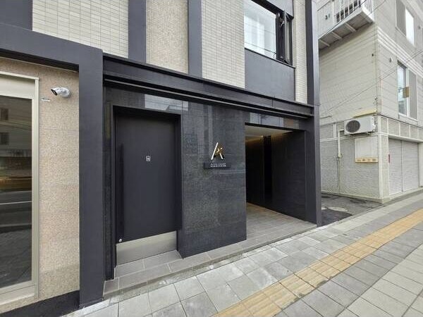 アルファスクエアドミニオン北18条 エントランス