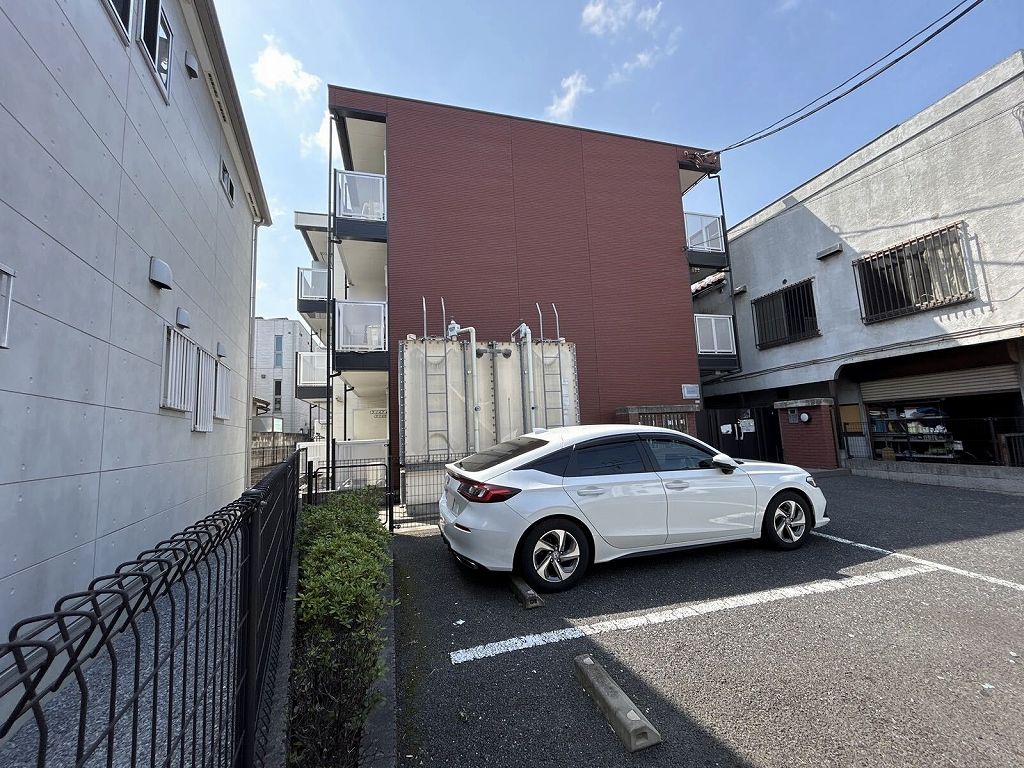 レオパレスパタータⅢ 外観
