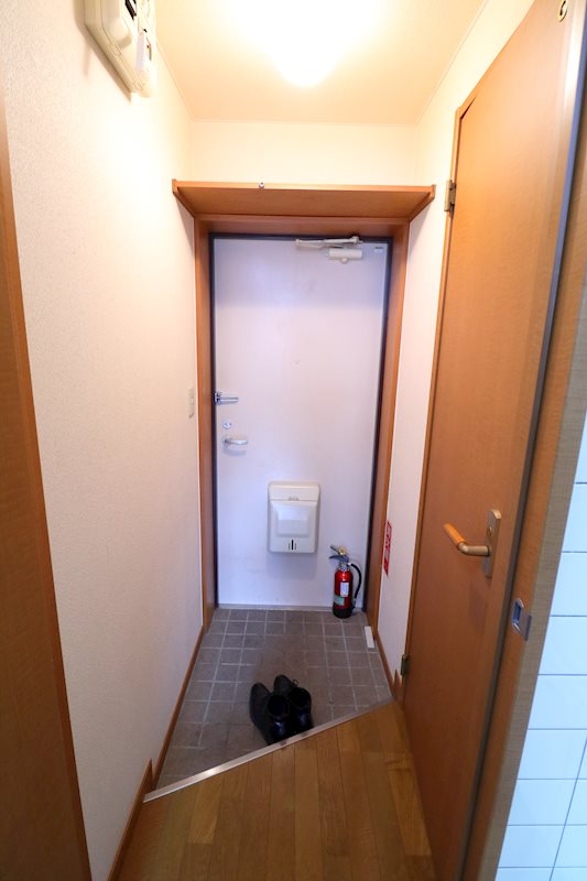 第二恒陽マンション 玄関