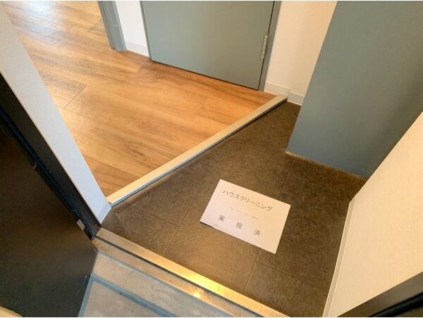 アーバンクラスタ元町Ⅱ 玄関