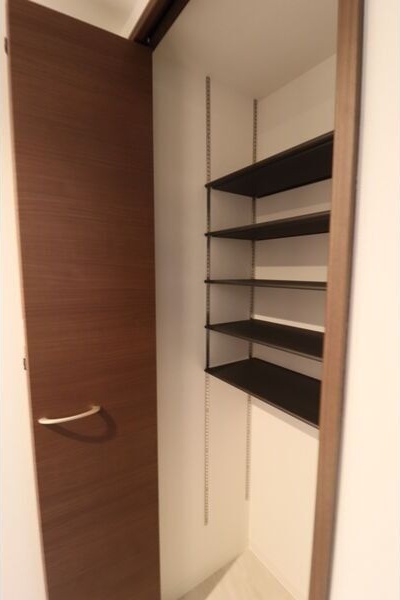 フォレスタ円山 収納