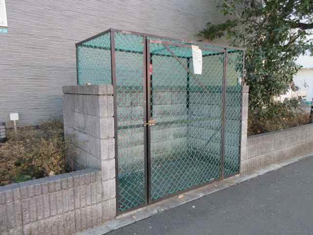 レオパレス七国館 その他