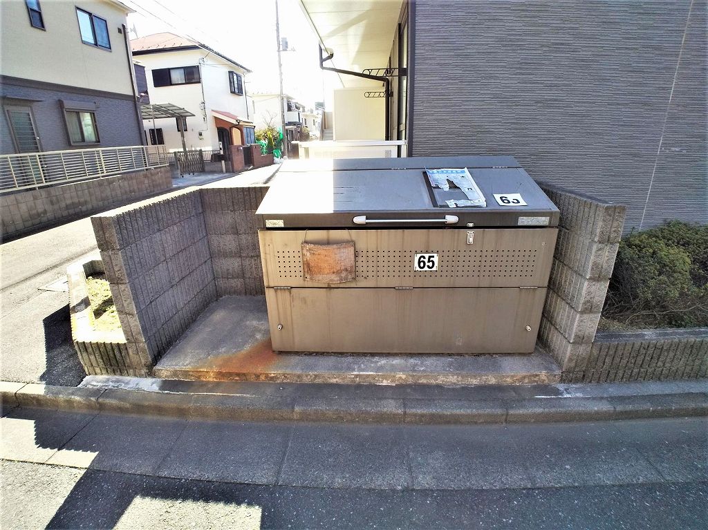 レオパレスＷＩＮＧ その他