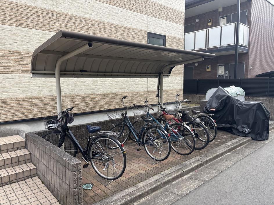 レオパレスエクレール その他