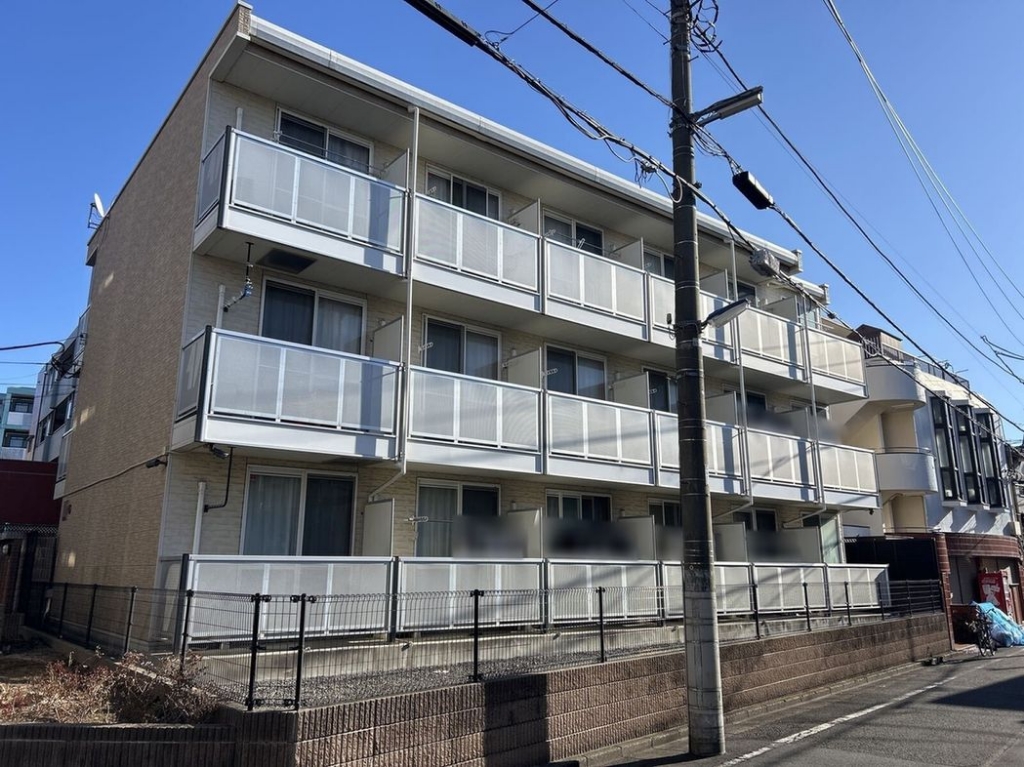 レオパレスカーサ　グリチーネ 外観