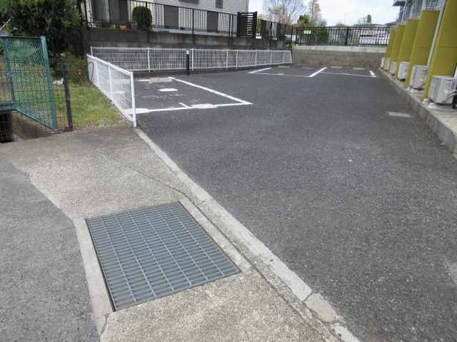レオパレスアルシオネⅡ その他