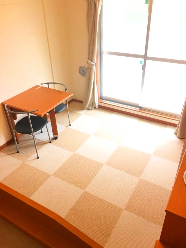 レオパレス光 その他