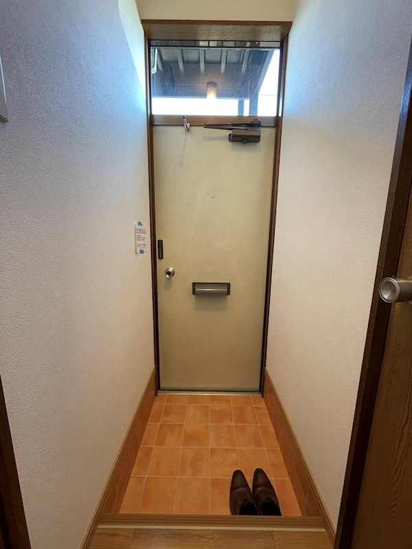 エスレイア西町 玄関