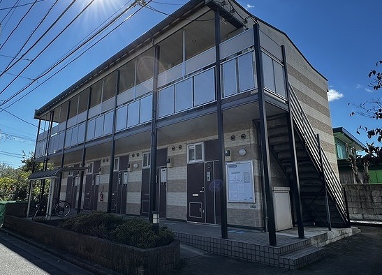 レオパレス磯 外観