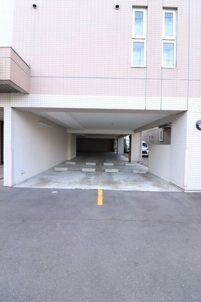 Vest Life N20 駐車場