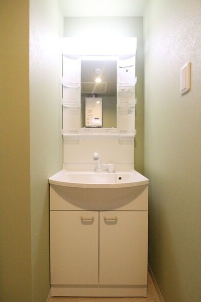 Crea Maison発寒南East(クレアメゾン) 洗面所