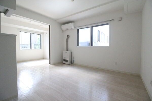 Crea Maison発寒南East(クレアメゾン) リビング