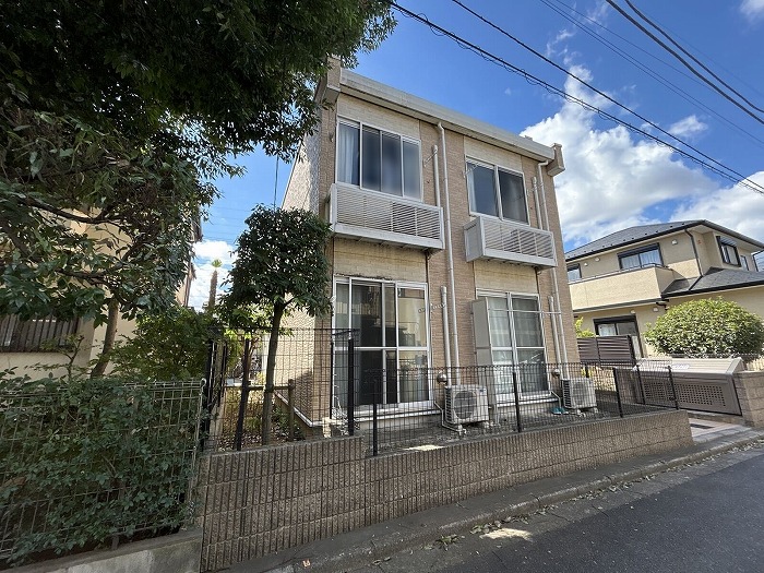 レオパレスフリージア 外観