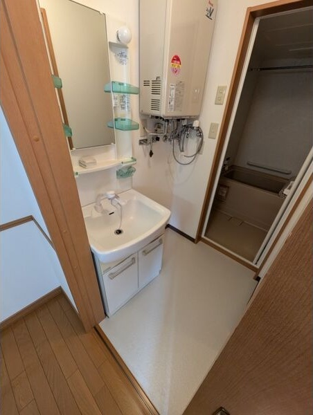 エクシード南15条 洗面所
