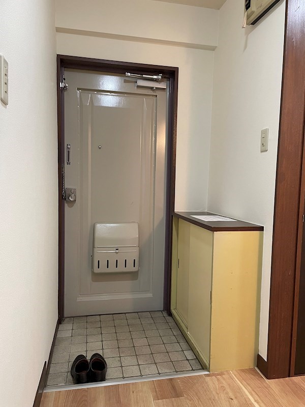 中村ハイツ　 玄関