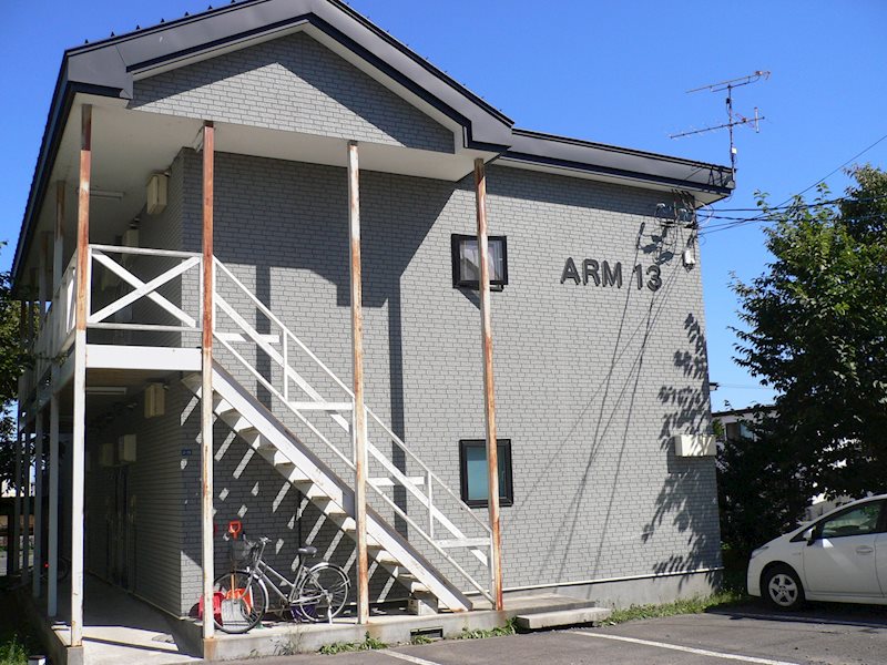 ＡＲＭ１３ 外観