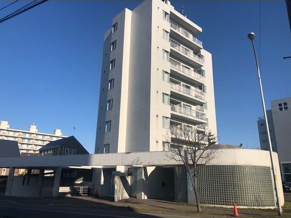 FC新札幌(旧:ヴィラ アンエフ セカンド) 外観