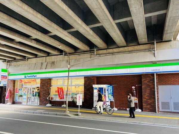 アストリアN6 駐車場