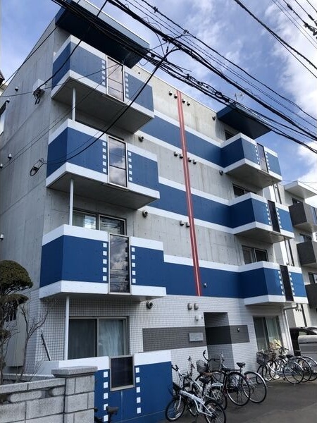 アジュール 外観