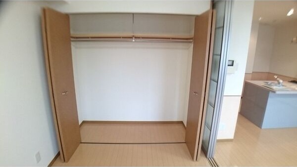 オルムドグランメール大通 収納