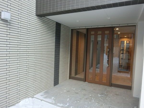 アレグリア豊平1条 エントランス